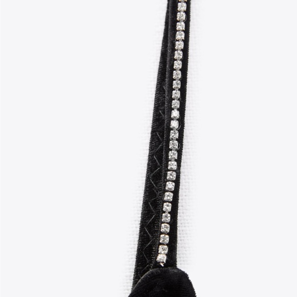 NWT Bloggers Favorite Black Velvet Dress - Picture 4 of 5